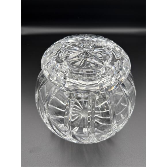 ROSE BOWL Cut CRYSTAL Glass BALL SHAPED Round VASE w SWIRL Cuts - 6”x6” W/ LID - Picture 11 of 12
